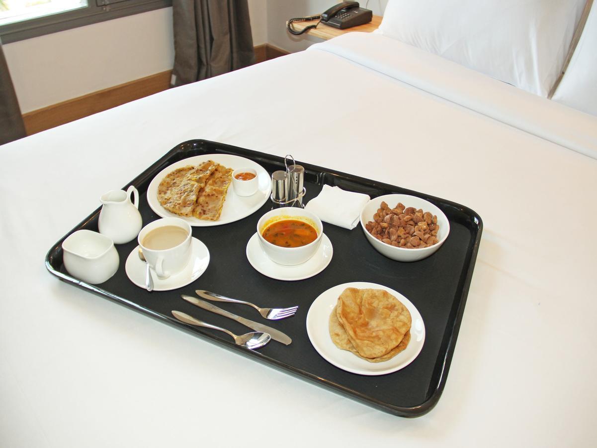 Oyo 11593 Hotel Aman Guest House Νέο Δελχί Εξωτερικό φωτογραφία