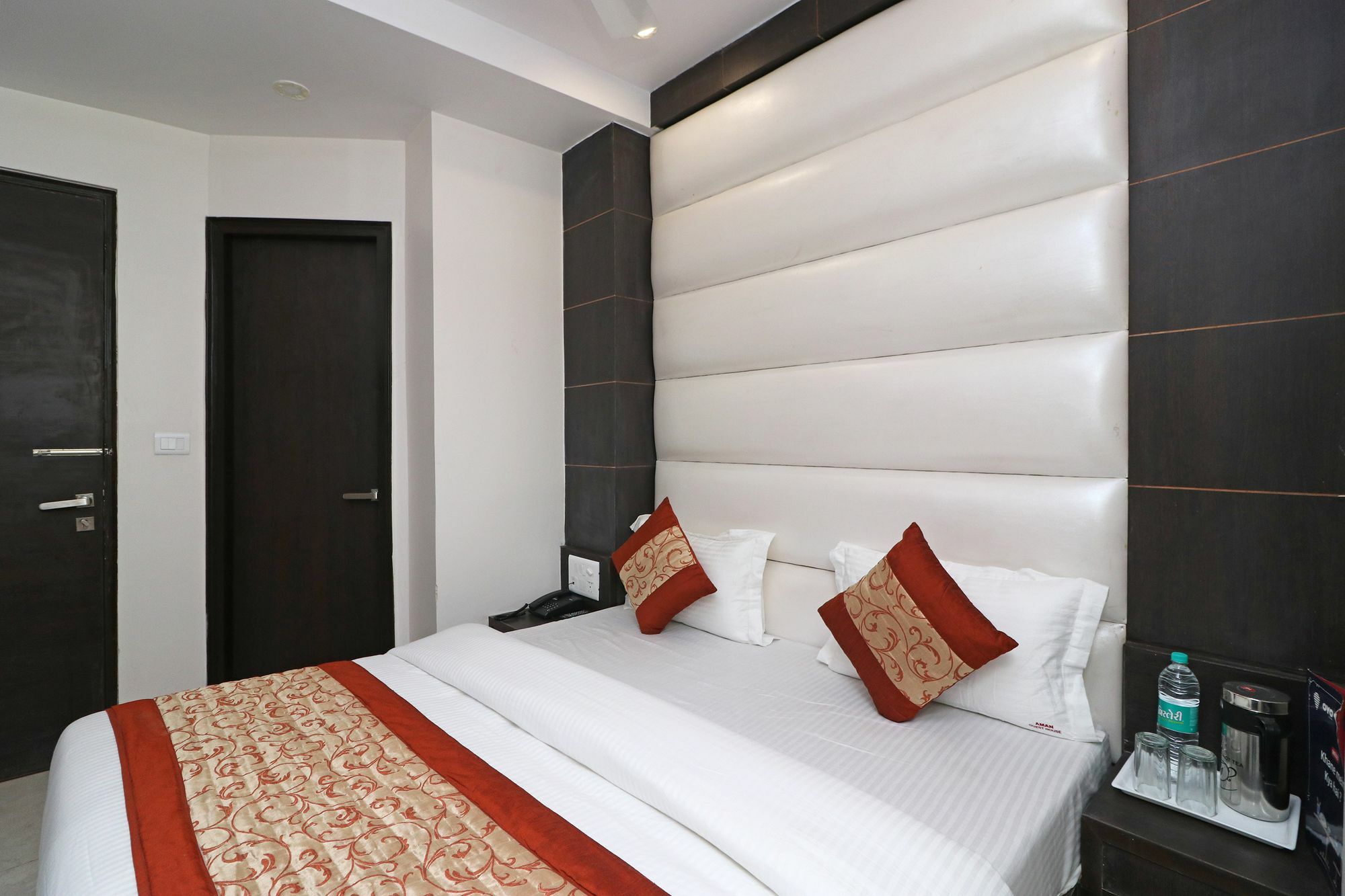 Oyo 11593 Hotel Aman Guest House Νέο Δελχί Εξωτερικό φωτογραφία