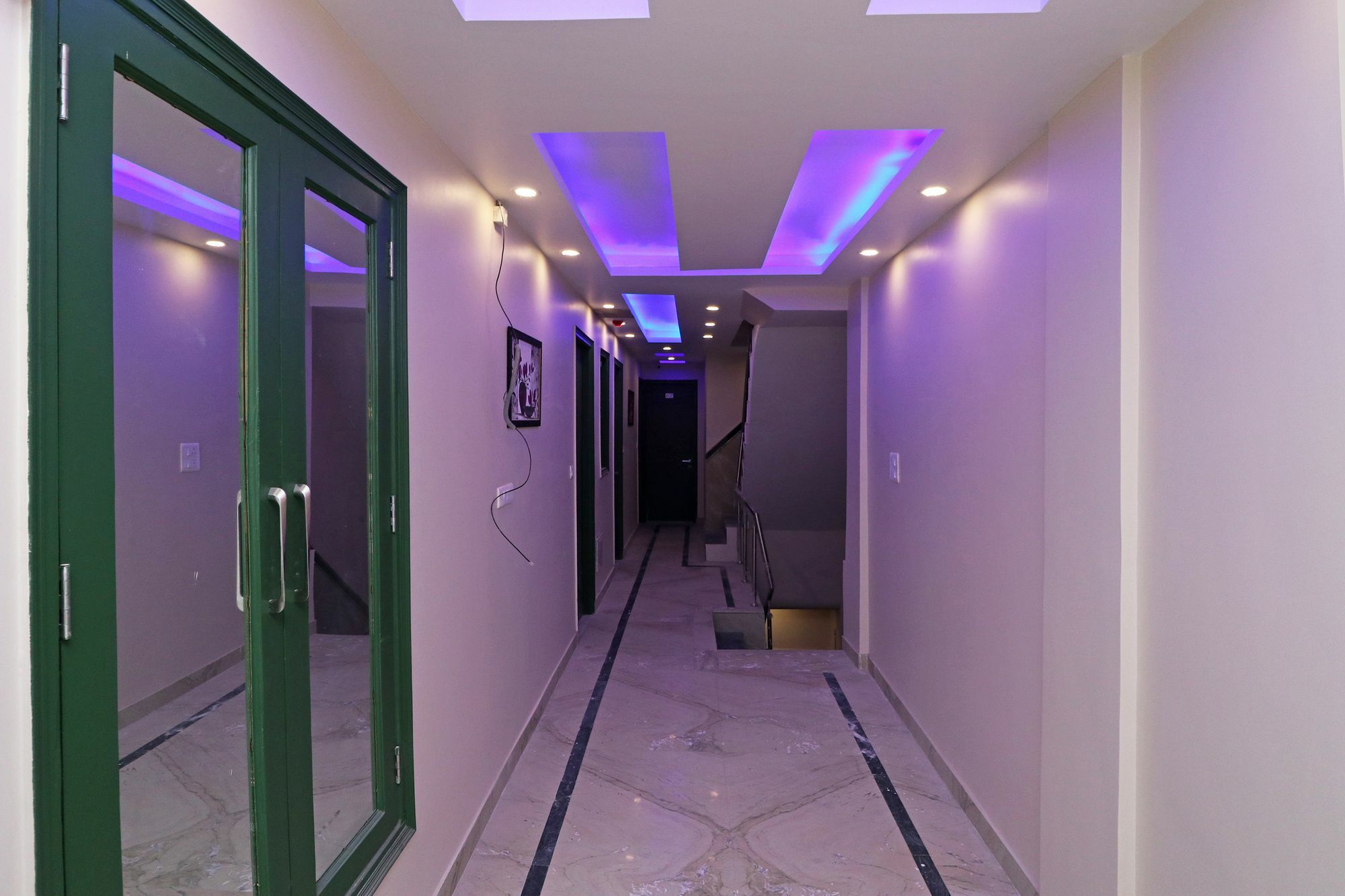 Oyo 11593 Hotel Aman Guest House Νέο Δελχί Εξωτερικό φωτογραφία