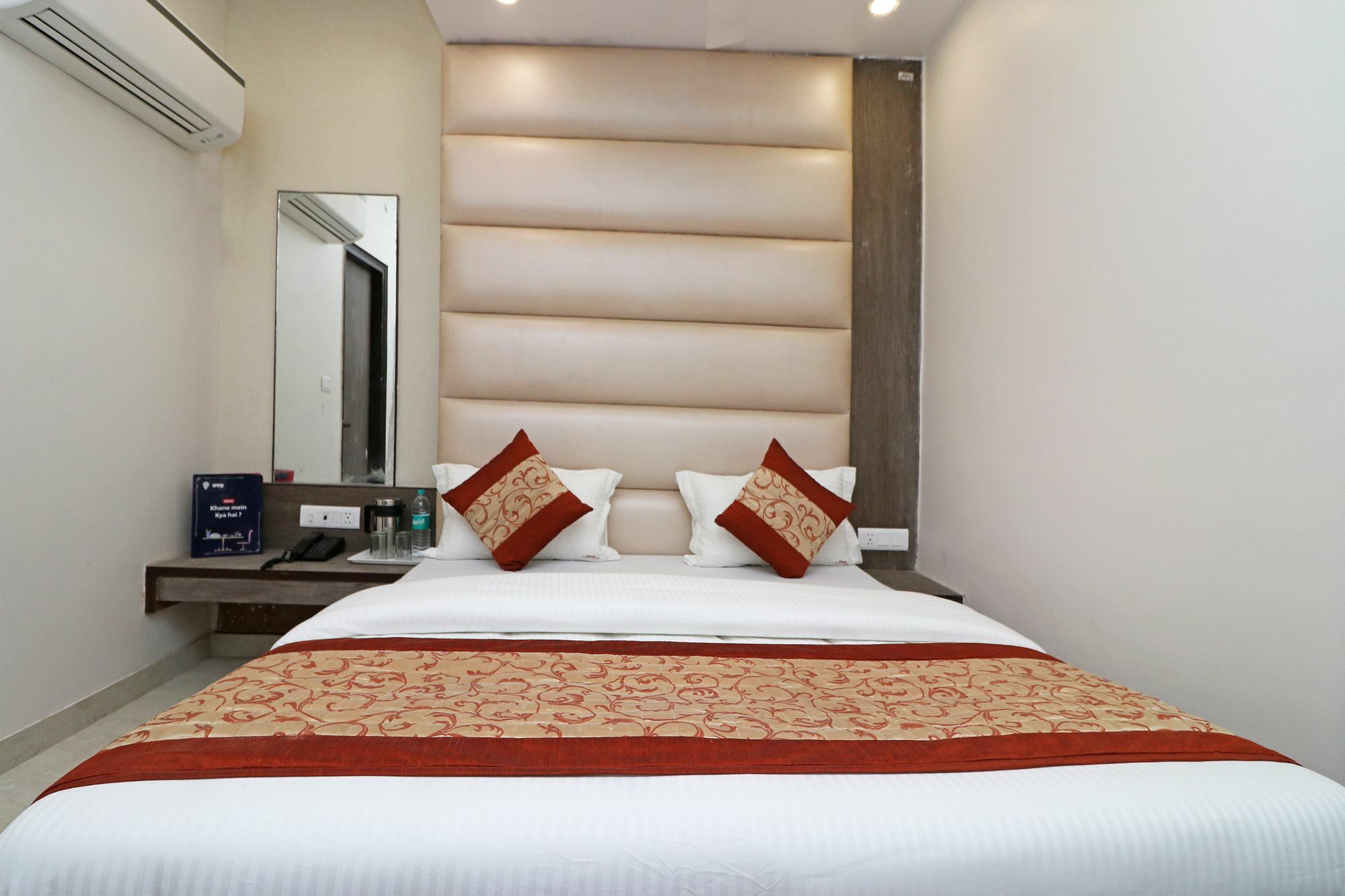 Oyo 11593 Hotel Aman Guest House Νέο Δελχί Εξωτερικό φωτογραφία
